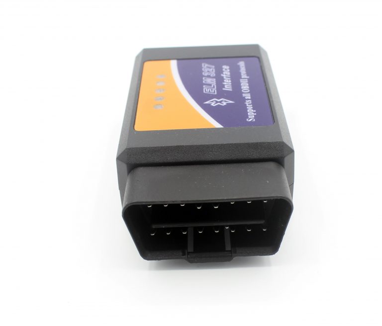 ELM327 OBD2 Bluetooth Dijagnostika – Univerzalni Auto Skener